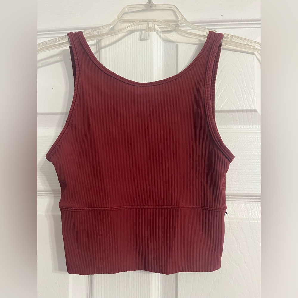 Lululemon - Ribbed tank top. Maroon, size 4